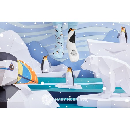 Frosty Friends Socken by Many Mornings