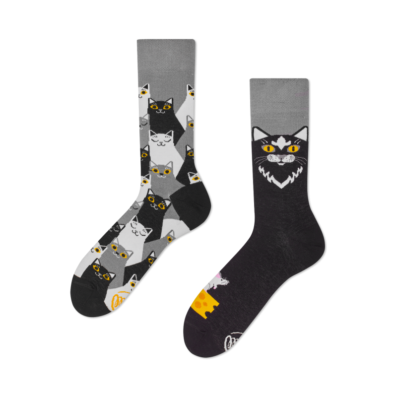 Black Cat Socken by Many Mornings