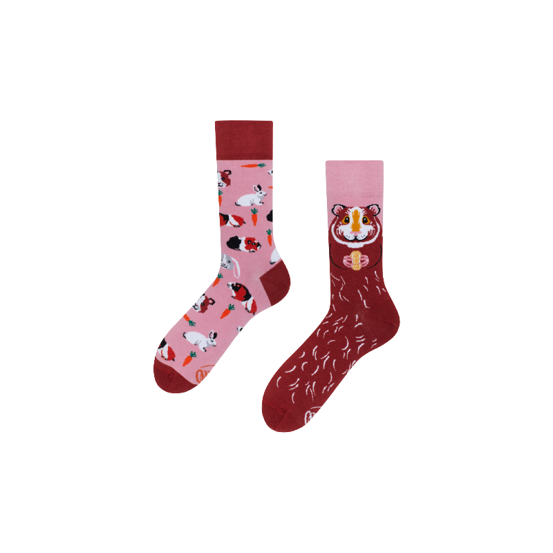 Miss Guinea Pig Socken by Many Mornings