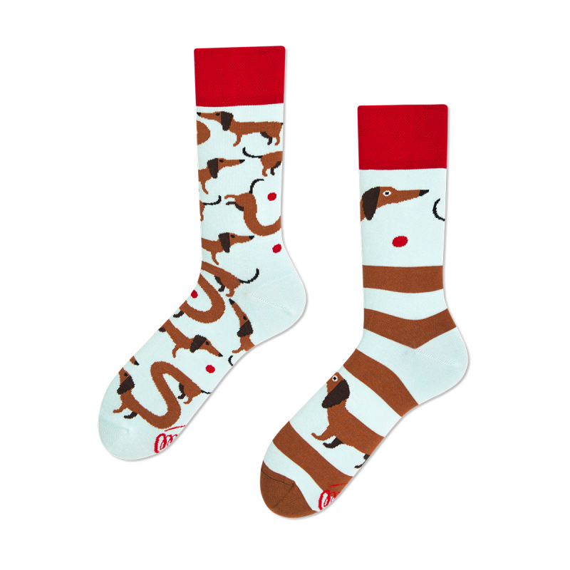 Sausage Dog Socken by Many Mornings
