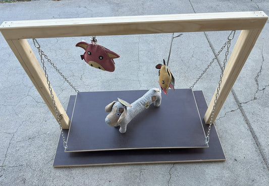 Spielgestell inkl. Wackelbrett aus Holz