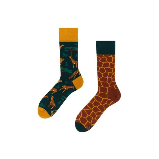 The Giraffe Socken by Many Mornings