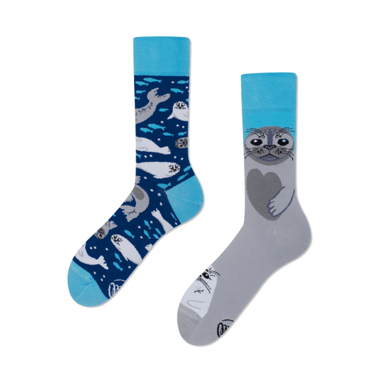 Save the Seals Socken by Many Mornings