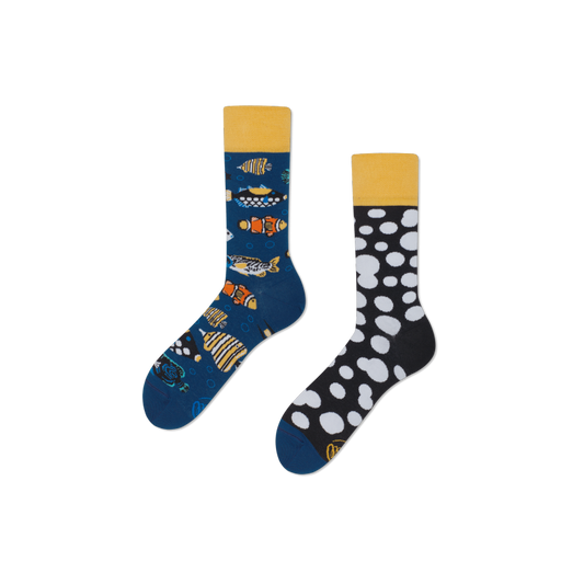 Tropical Fish Socken by Many Mornings